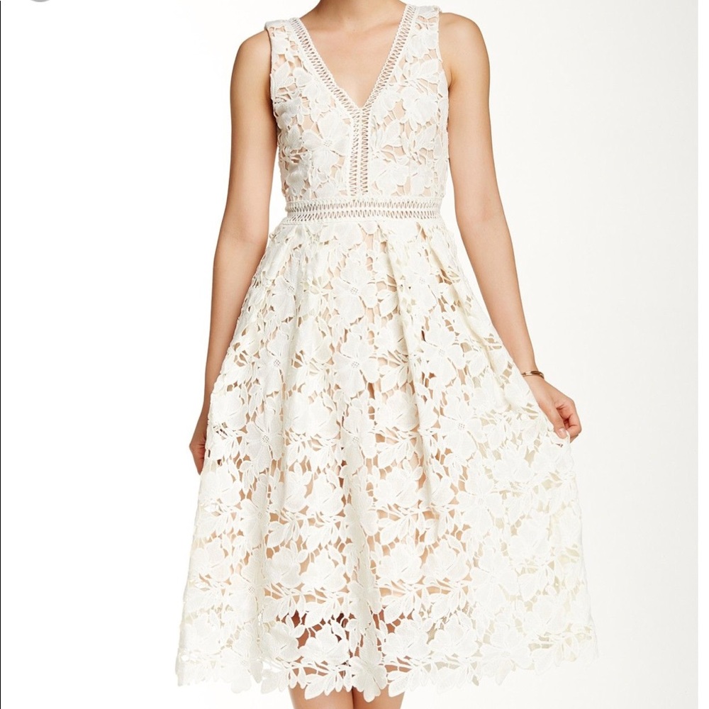 Sleeveless Lace Midi Dress